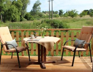 Aussicht Tiny House, https://auszeit-france.fr/, Urlaub in Frankreich